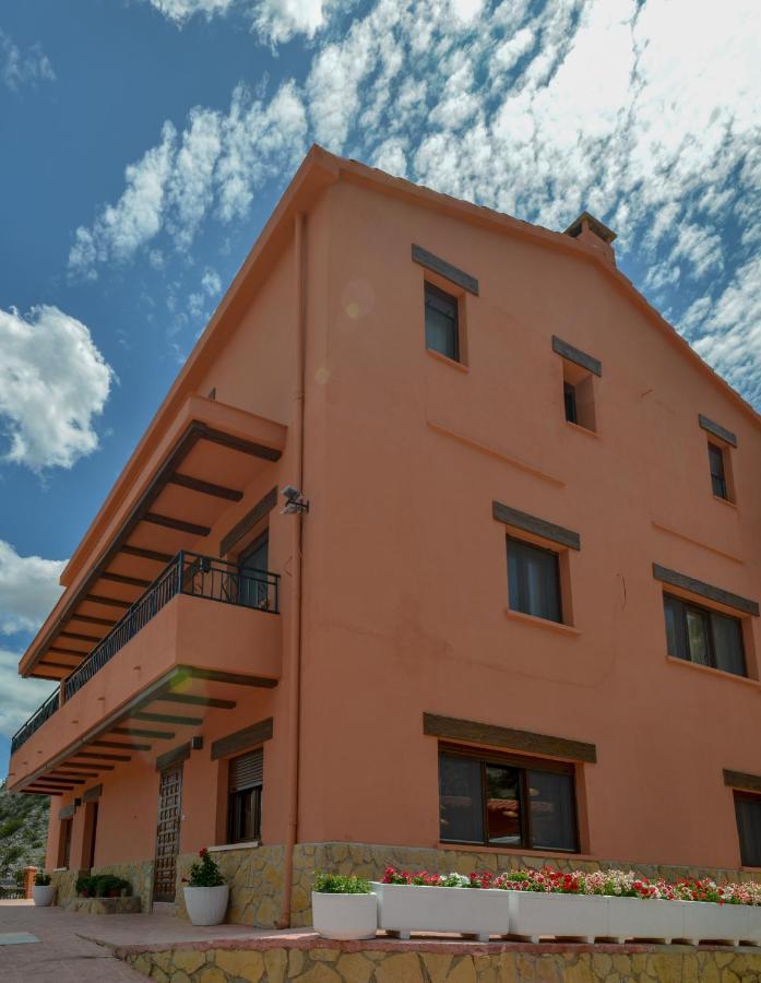 La Casita De El Cuervo Bed & Breakfast Exterior photo